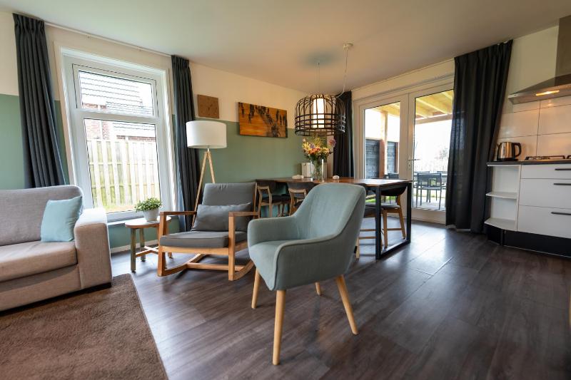 Two-Bedroom Bungalow image 1