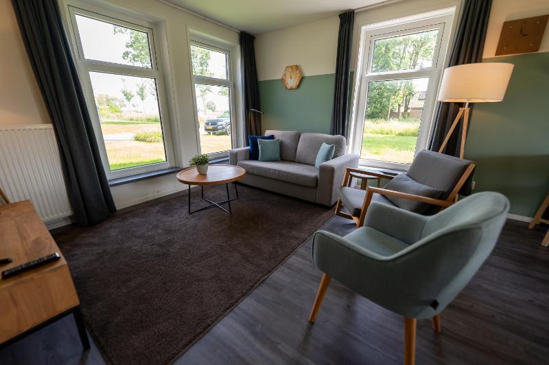 Two-Bedroom Bungalow image 2