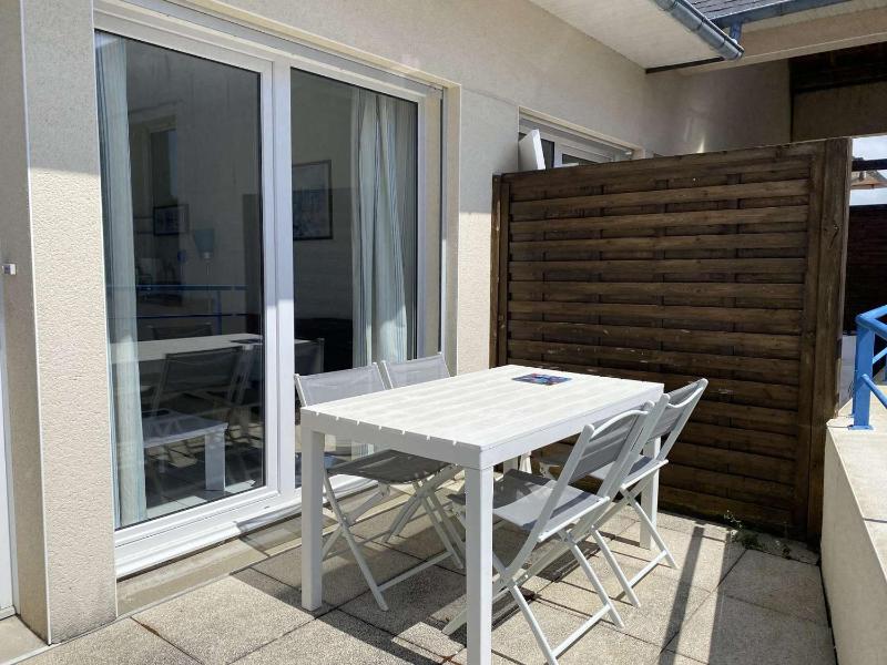 Appartement mansardé avec terrasse à 100m de la Plage St-Guirec Ploumanac'h - FR-1-368-161 - image 2