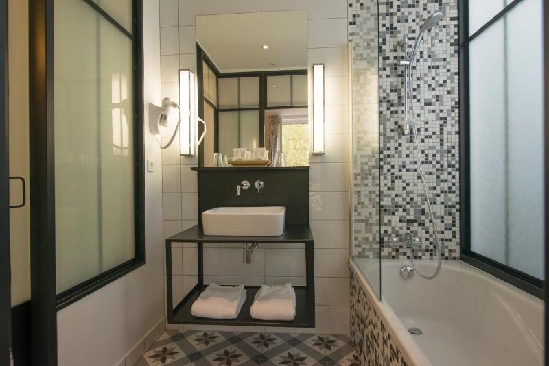 Privilege Double Room image 2