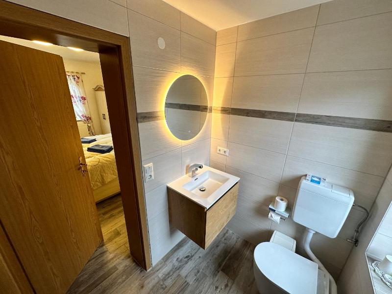 Standard Double Room image 4