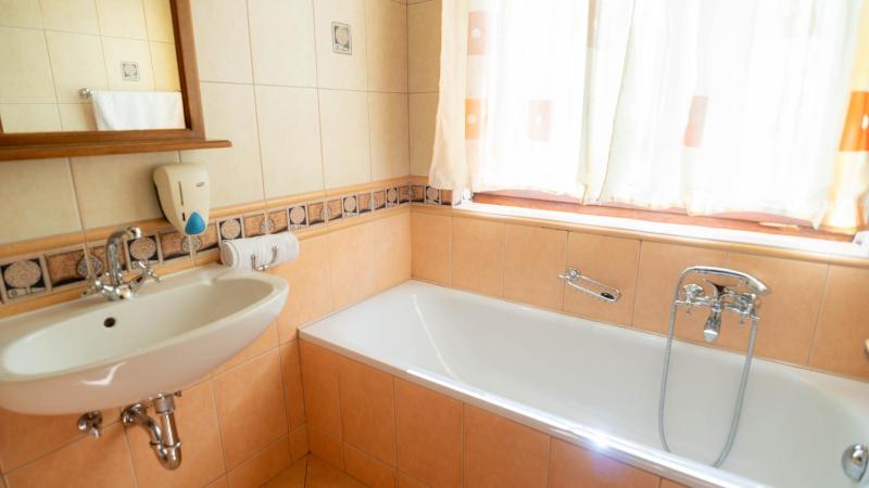 Komfort Apartment with Balcony image 1