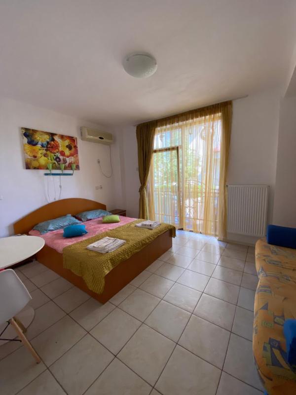 Garsoniere Victor Seaview Aer Conditionat- Bucatarie-Primim Carduri Vacanta-Pet Friendly la 3 minute de Plaja Reyna-Zoom Beach - image 29