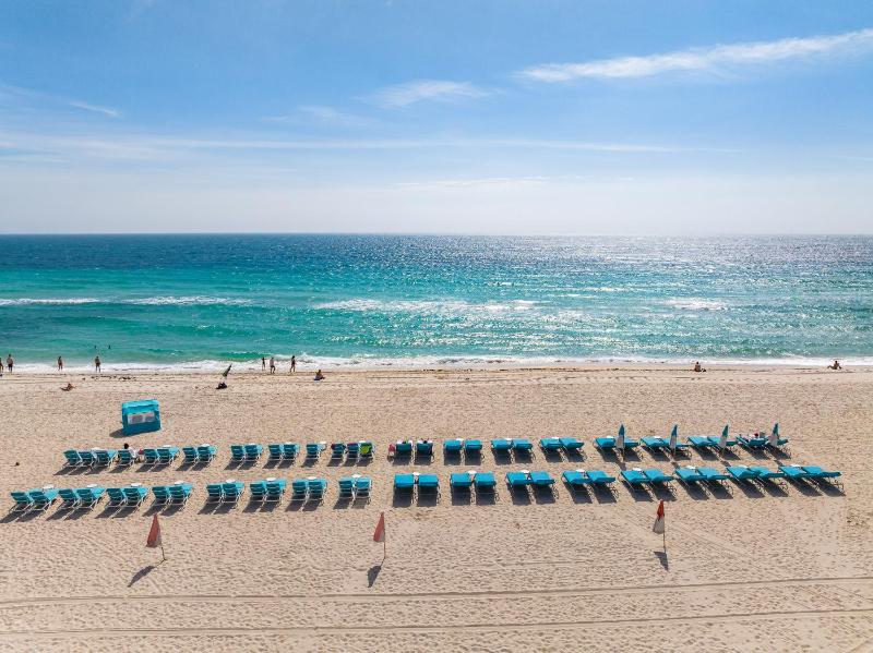 The Savoy Hotel and Beach Club - image 34