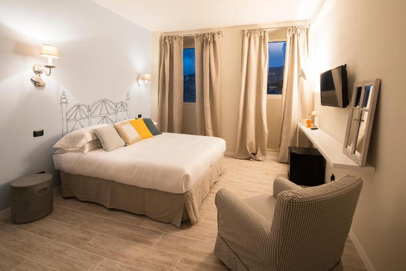 Triple Room - Disability Access image 4