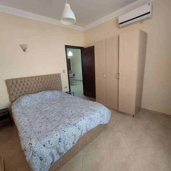 Mamsha view 1 bedroom flat beside Russian consulate - image 2