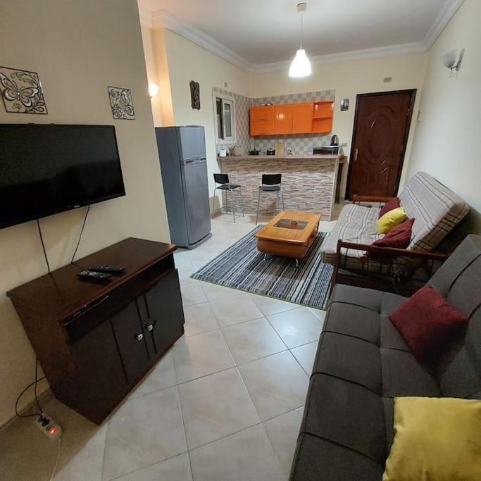Mamsha view 1 bedroom flat beside Russian consulate - image 16