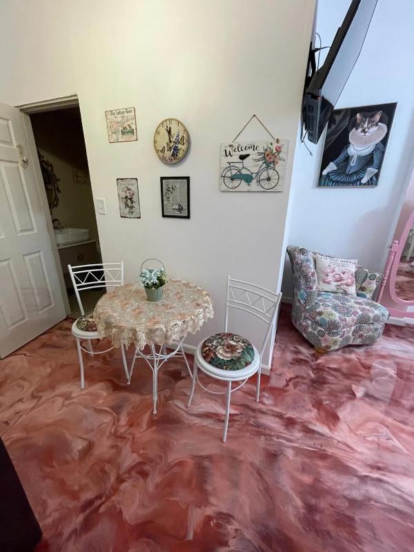 Superior Suite image 2