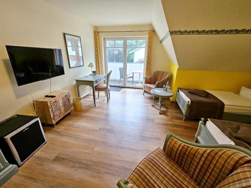 Comfort Double or Twin Room image 3