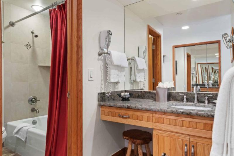 The Charter at Beaver Creek D225 - image 3