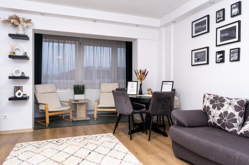 Grand Urban Studio Images