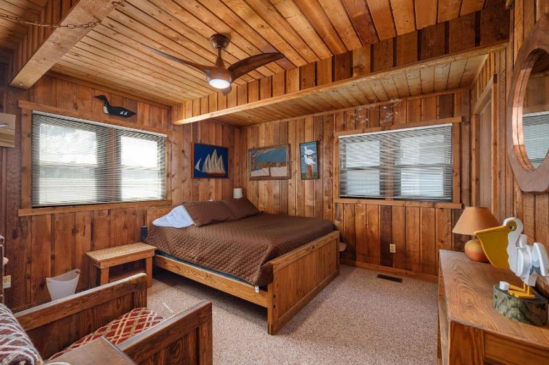 OSF24 Dunesbury - image 35