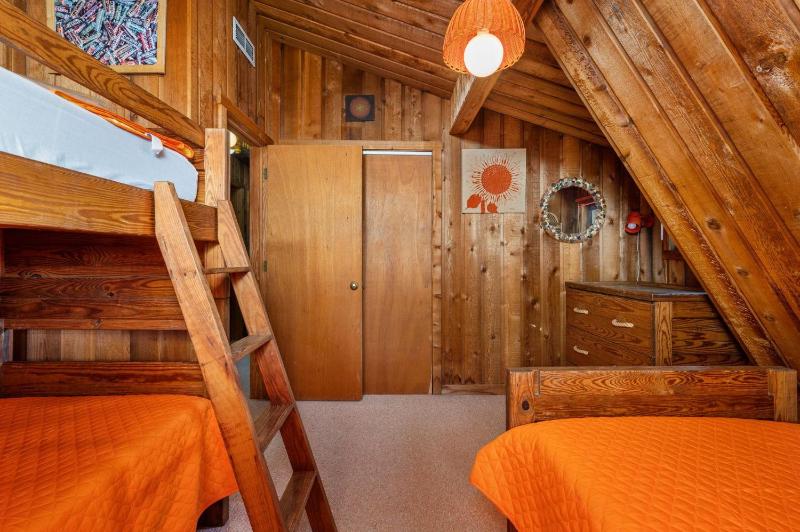 OSF24 Dunesbury - image 19