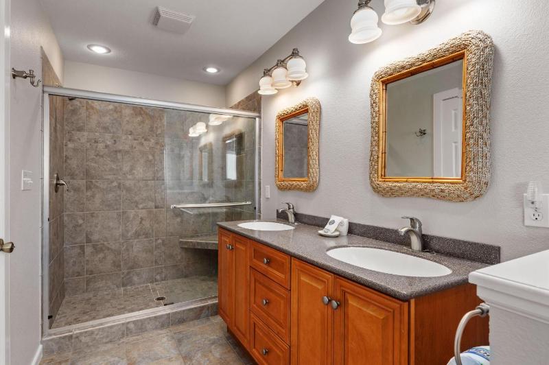 OH103 Beach Haven - image 22