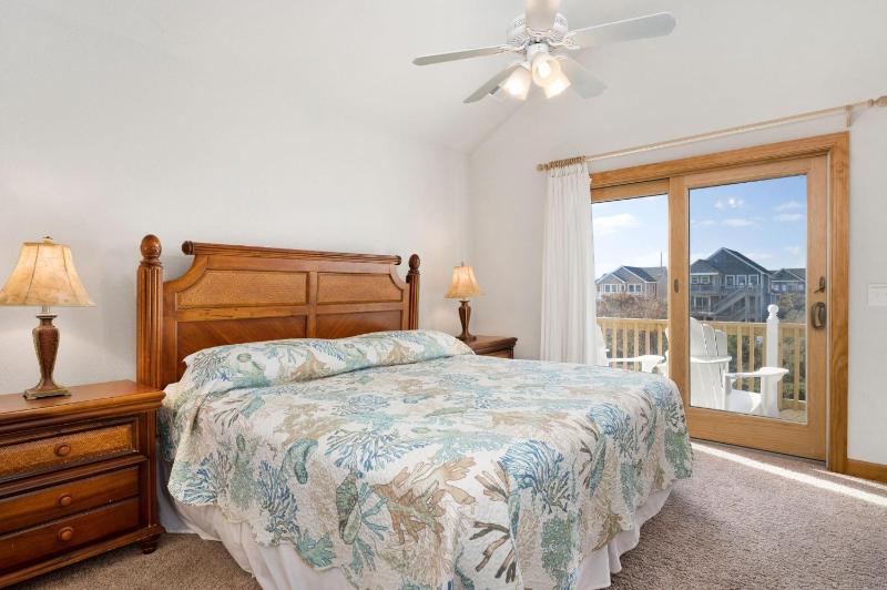 NH280 Moonstruck - image 45
