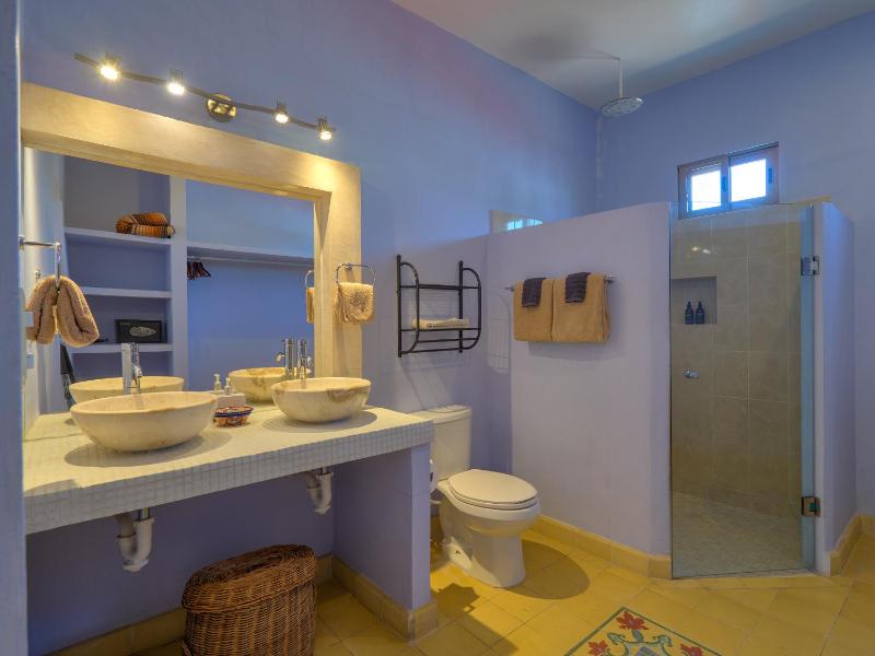 Casa Del Maya Bed & Breakfast - image 6