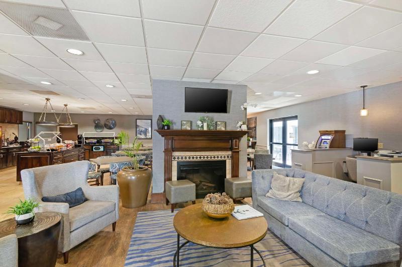 Best Western Savannah Historic District - image 1