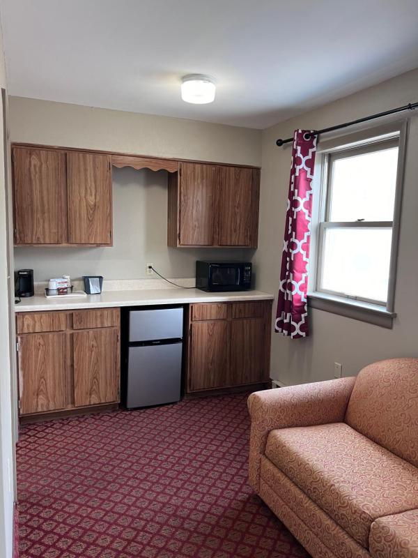 King Room image 4