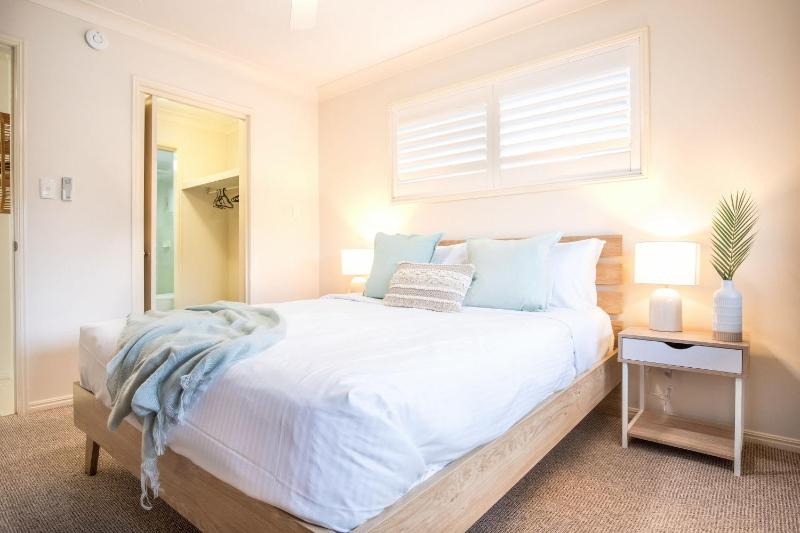 Saltair Kings Beach Apartment - Walk to Beach - image 13