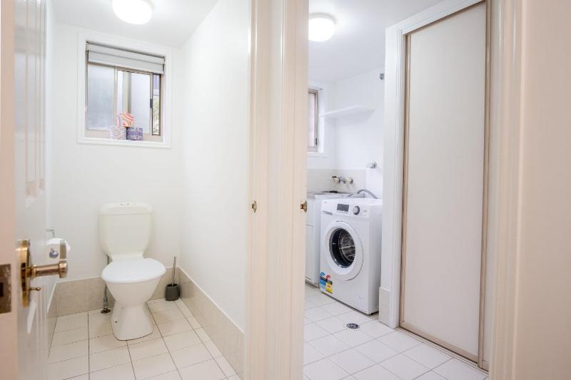 Saltair Kings Beach Apartment - Walk to Beach - image 11