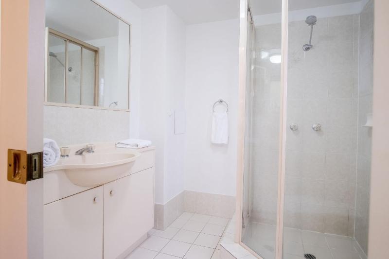Saltair Kings Beach Apartment - Walk to Beach - image 6