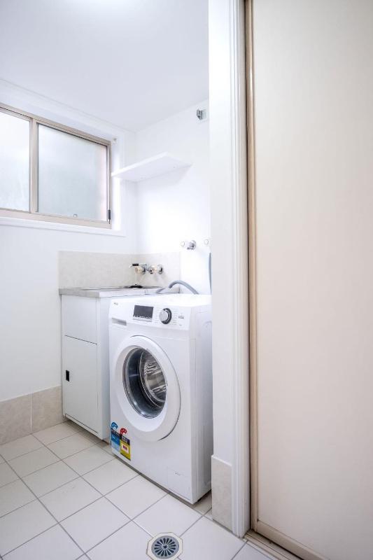Saltair Kings Beach Apartment - Walk to Beach - image 3