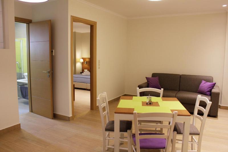 Superior Apartment image 1