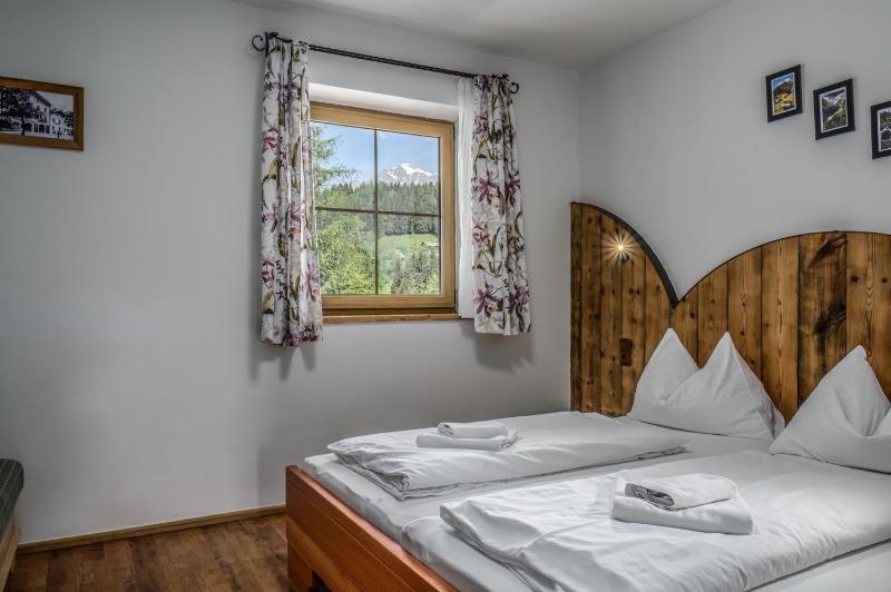 Two-Bedroom Apartment with Balcony Top 8 image 3