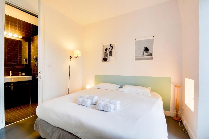 Family Apartment with Twin Beds (2 Adults + 2 Children) image 4
