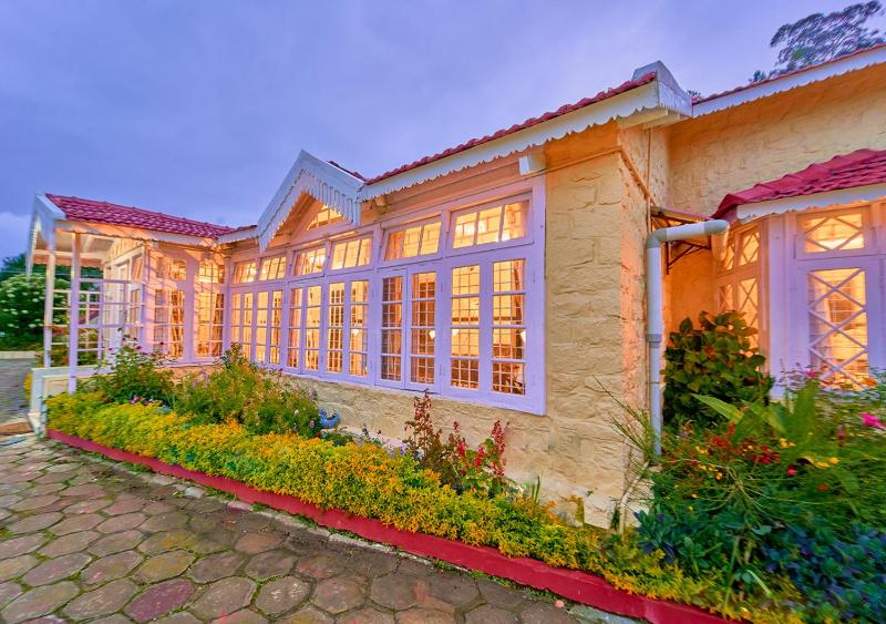 Taj Mahal Vintage Bungalow Kodaikānāl By VOYE HOMES - image 10