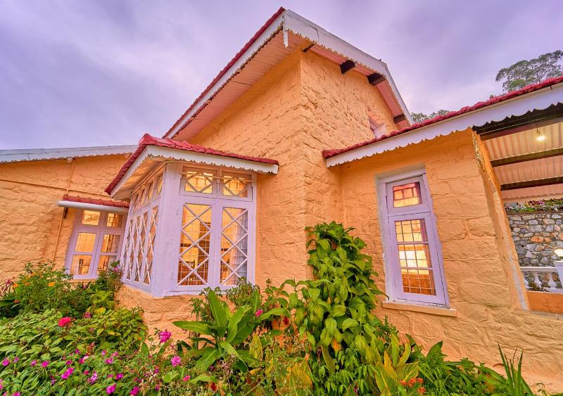 Taj Mahal Vintage Villa by VOYE HOMES - image 18
