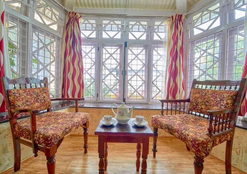 Taj Mahal Vintage Bungalow Kodaikānāl By VOYE HOMES - image 13