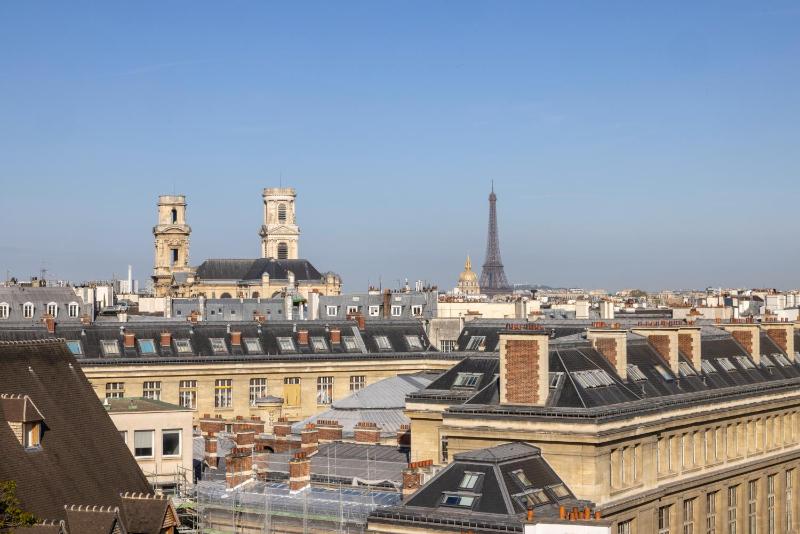 Triple Room with Tour Eiffel view image 1