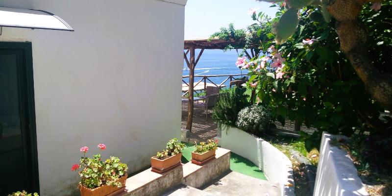 Sea Breeze House - image 10