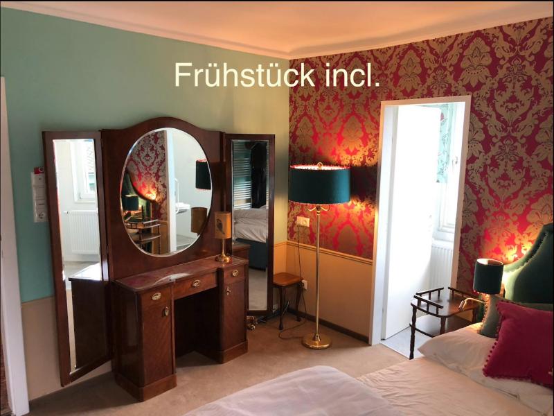 Deluxe Room (1 adult + 1 child) image 2