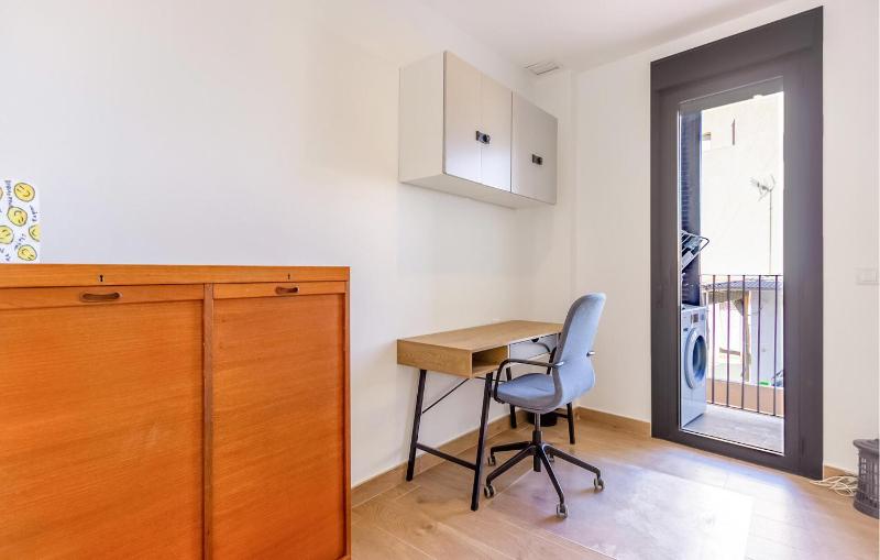 2 Bedroom Lovely Apartment In Santa Pola - image 26
