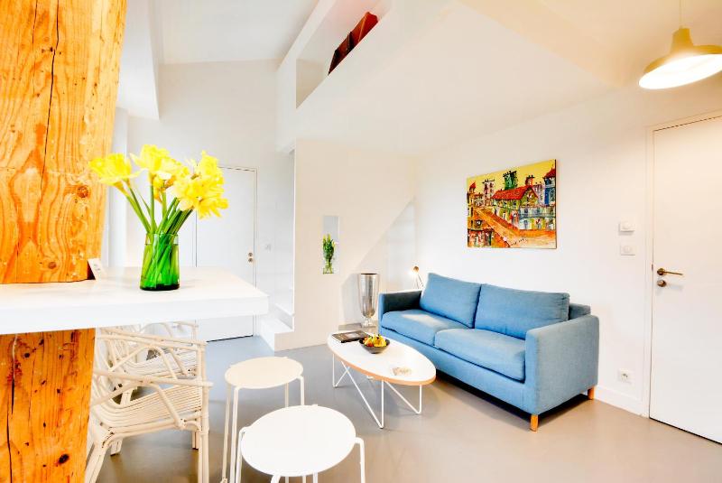 Duplex Apartment (2 Adults + 2 Children) image 1