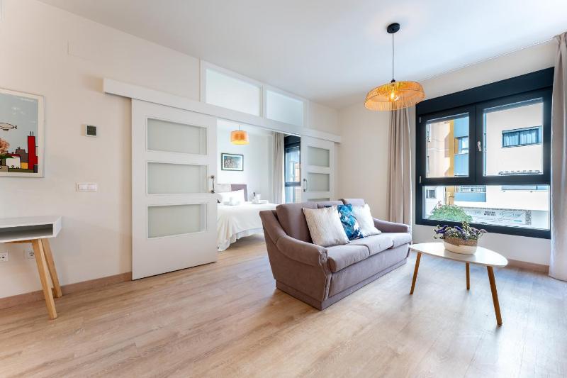 MalagaSuite Comfortable Home Apartments - image 25