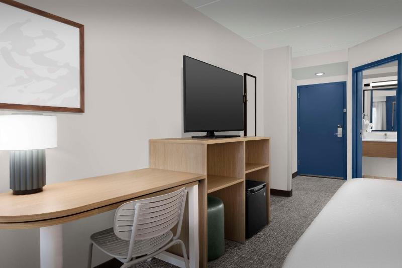 King Room image 1