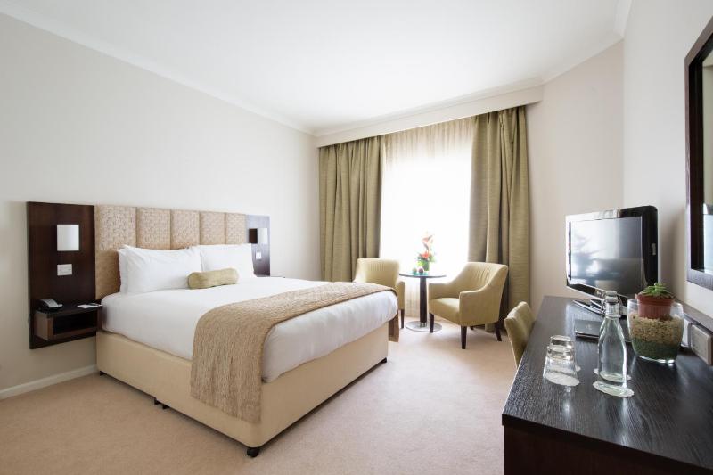 Double Room with Garden View image 1