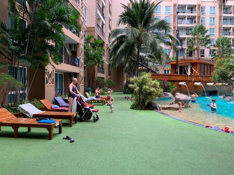 Atlantis Condo Resort Pattaya - image 10