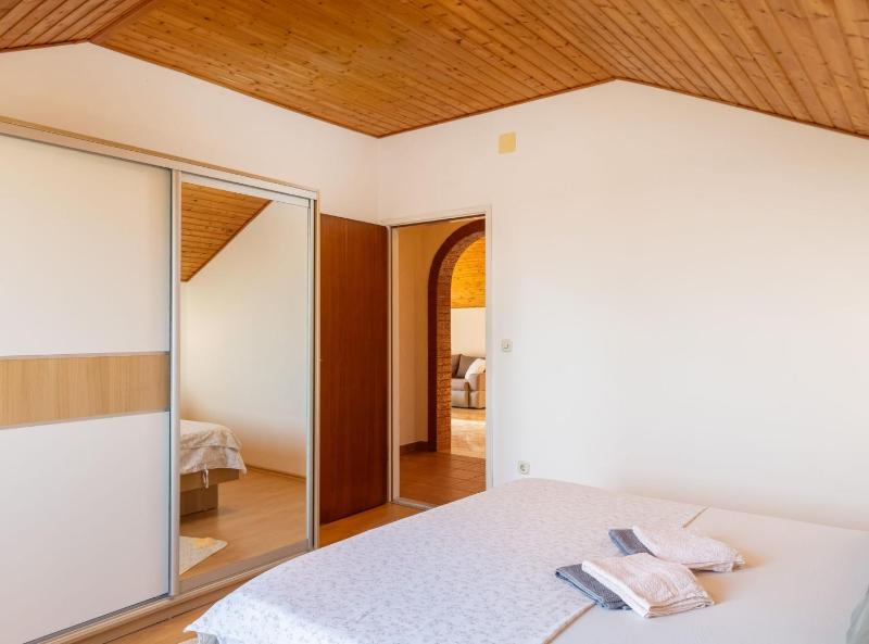 Villa Source with Private Pool - image 2