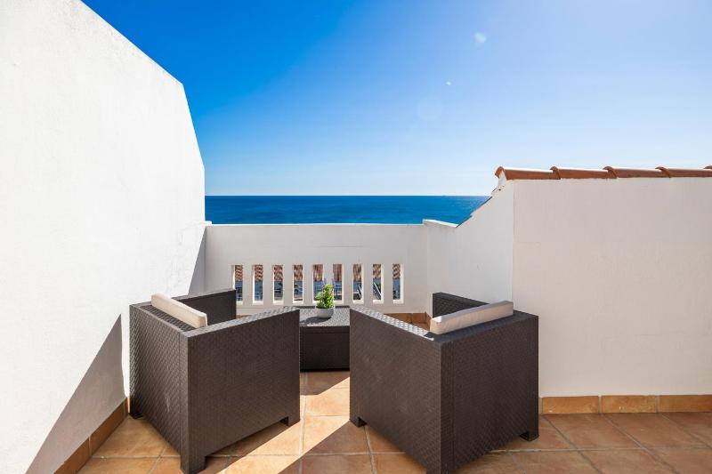 Breathtaking terrace by Costarentals - Ref M45 - image 15