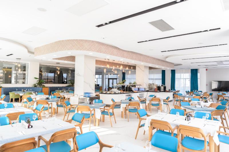 Mirage Beach Spa Hotel - image 10