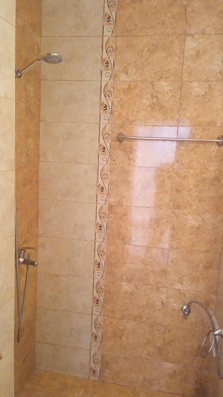 Triple Room with Balcony image 4