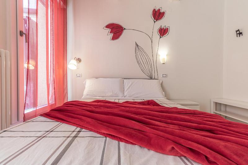 Suite Modena al Centro - Affitti Brevi Italia - image 14