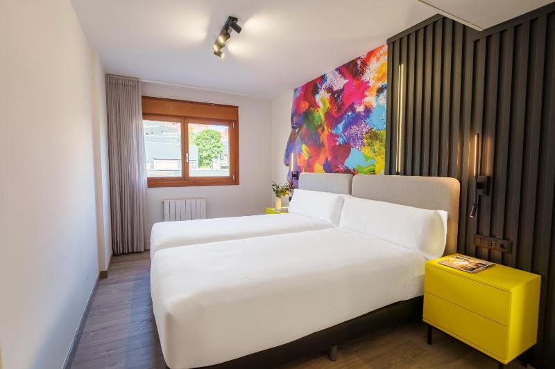 Premium One-Bedroom Apartment  image 4