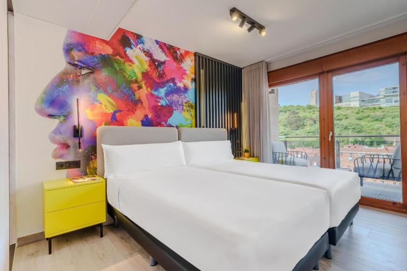 Premium Two-Bedroom Apartment with Terrace image 1