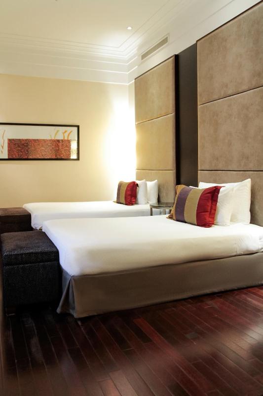 Savoy Hotel - image 10
