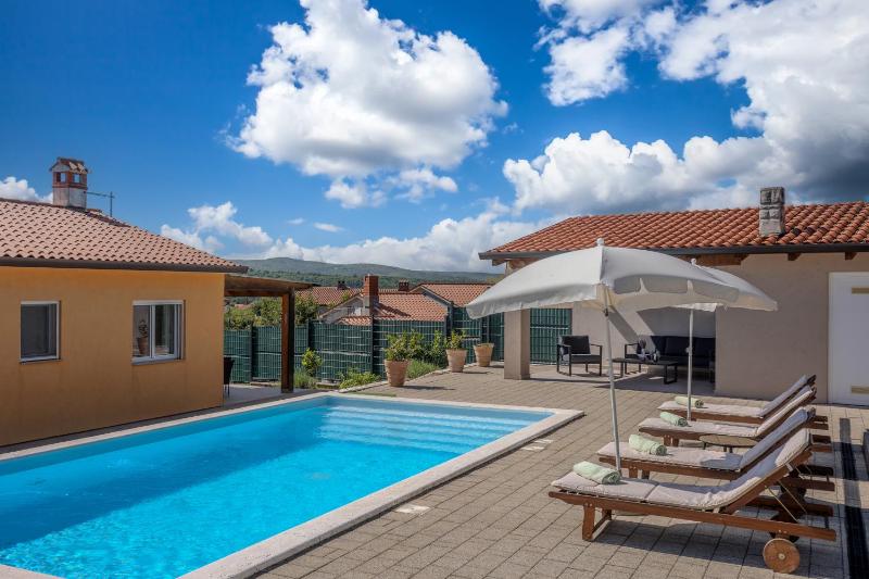 Aurea Villa with Private Pool - Labin - Happy Rentals - image 11